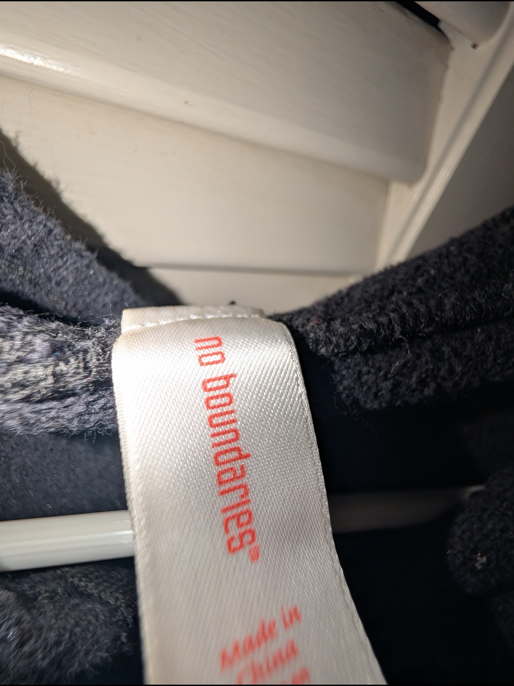 no boundaries Black Fleece Hoodie - Logo Tag Visible